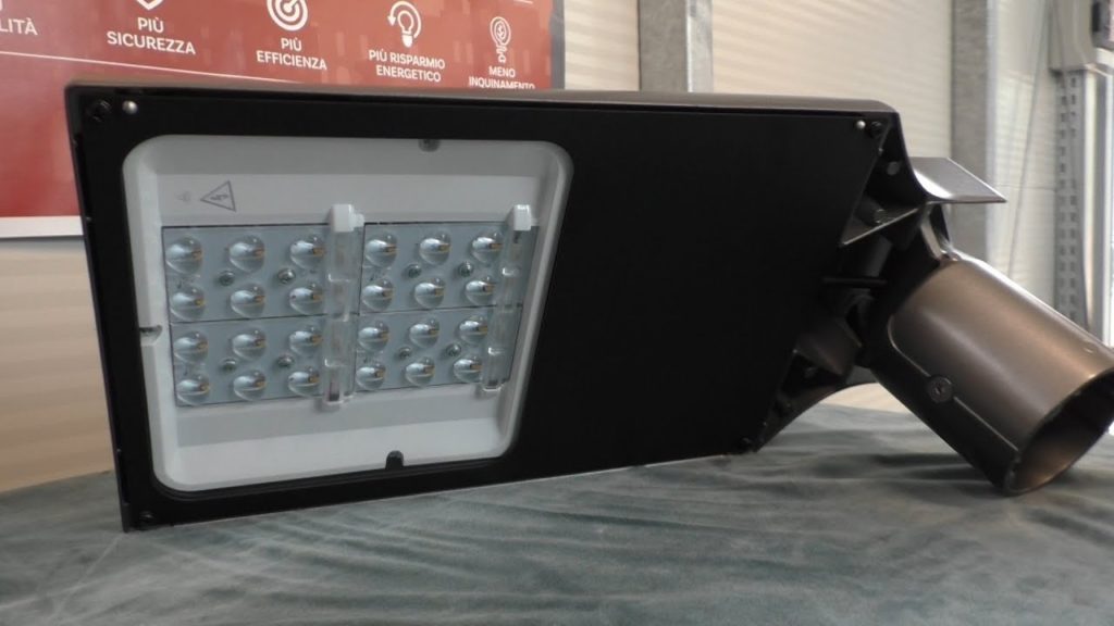 11 mila lampioni, Varese si illumina. E risparmia