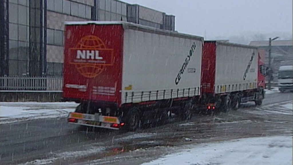 Gomme invernali, scatta l'obbligo - Asea Notizie #250