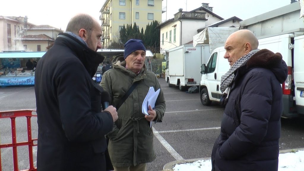 A Gazzada sfreccia il treno della protesta