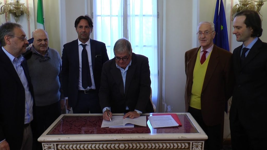 Varese sfitta, mano tesa alla Classe Media