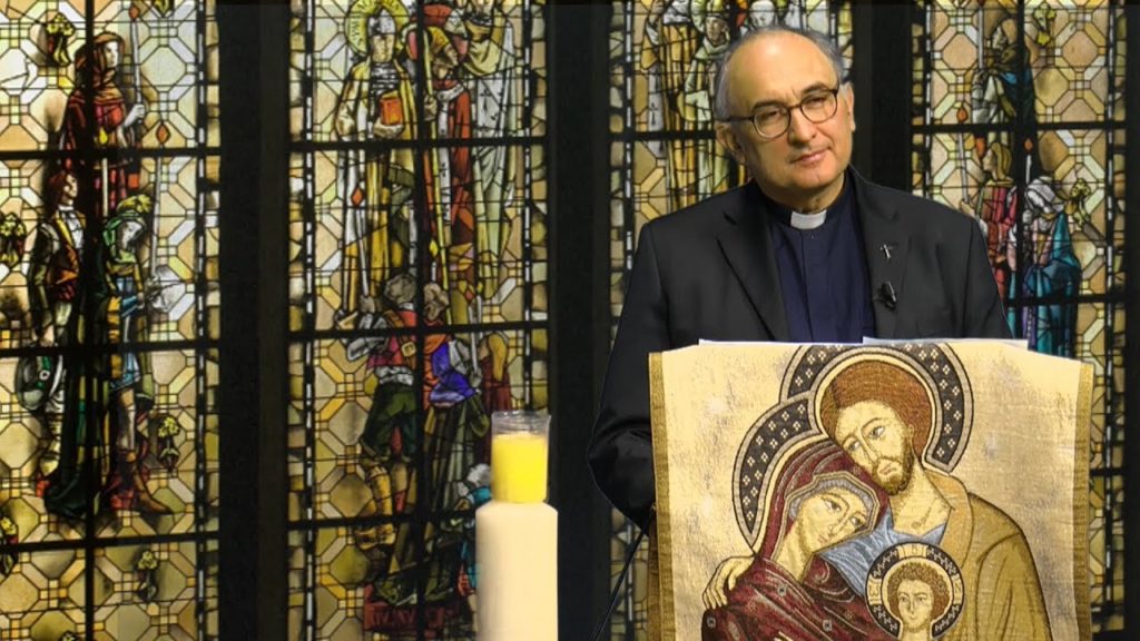 Papa Francesco ai dipendenti vaticani: se vi viene da sparlare mordetevi la lingua