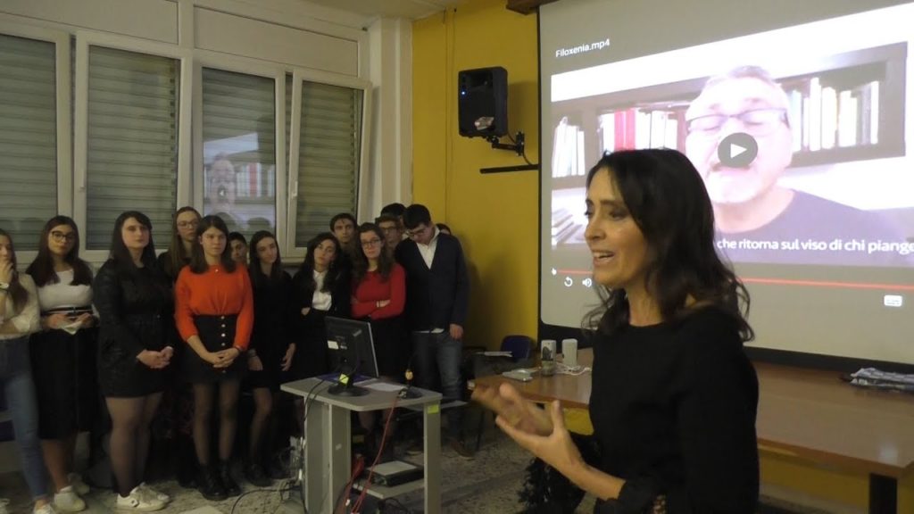 Una notte al Cairoli per riscoprire le radici