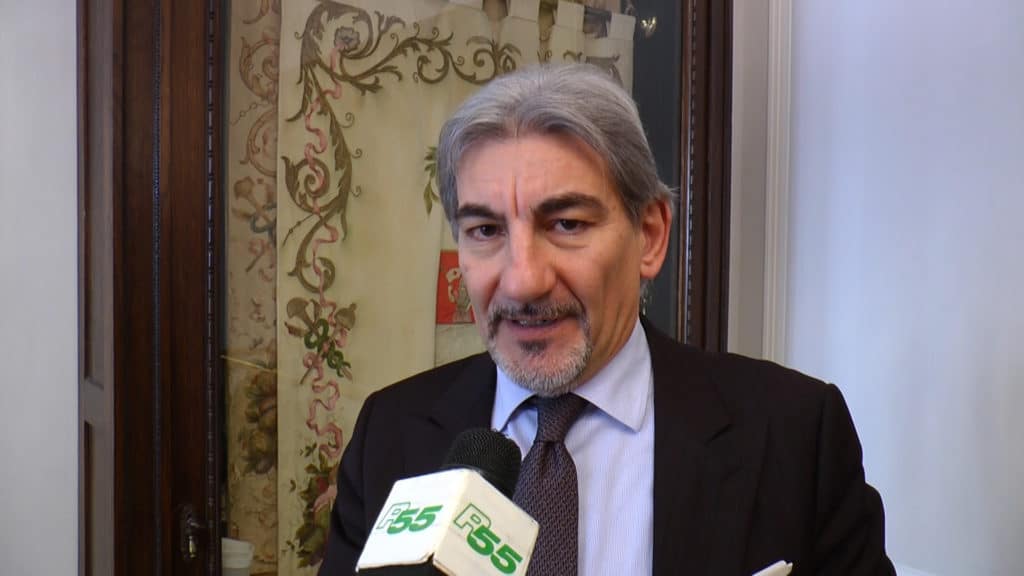 Maggioranza battuta, ma il bersaglio è Cattaneo