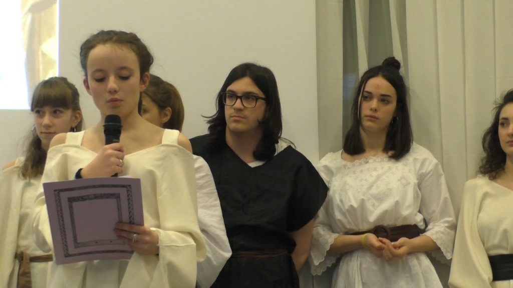 I Cairolini illuminano la Giornata Mondiale del greco