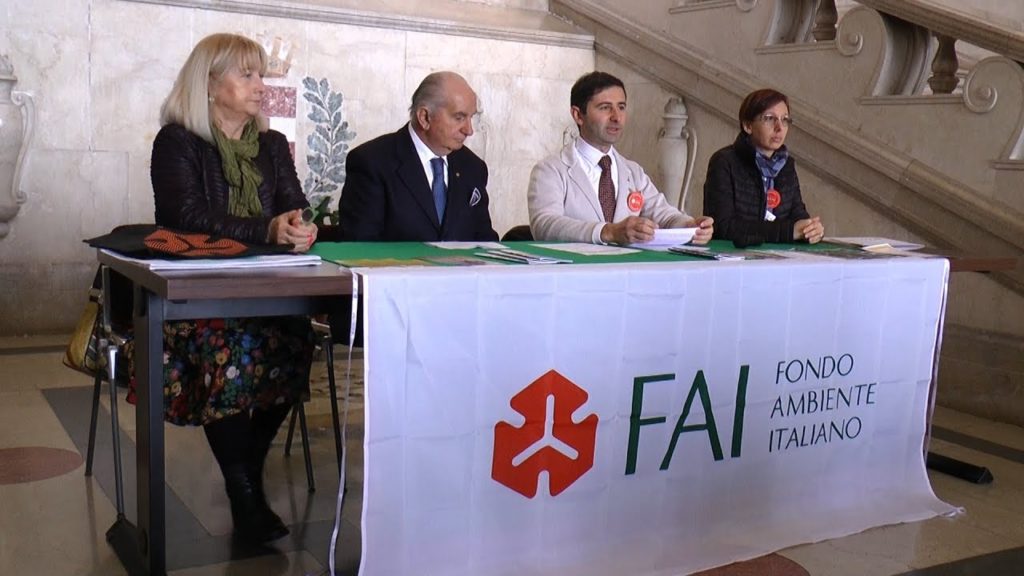 Le due Venegono sfoggiano i loro gioielli