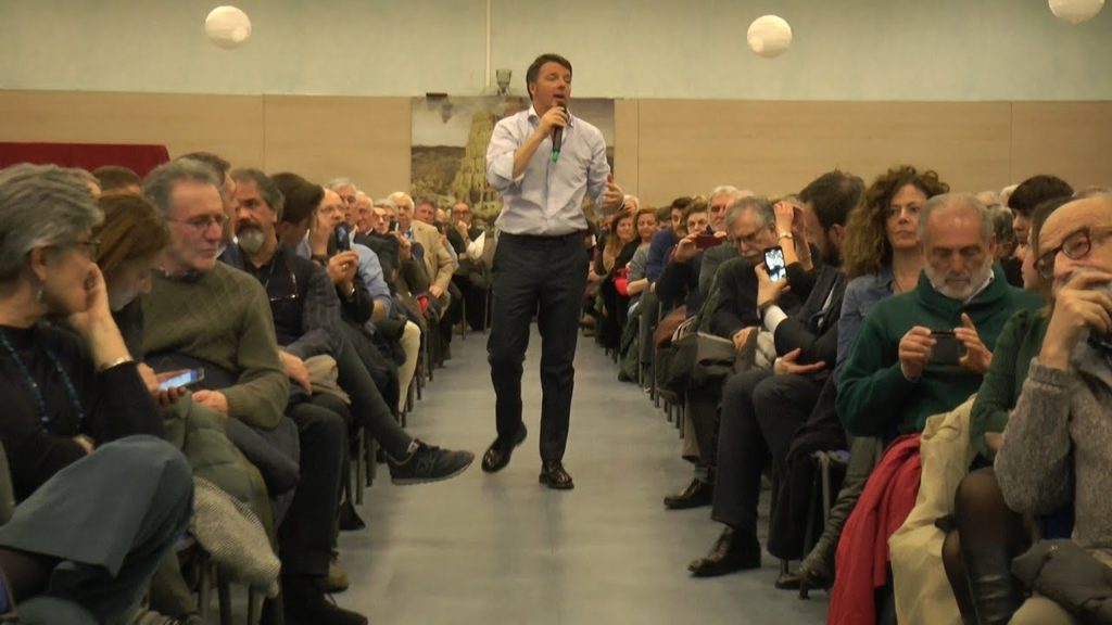 Renzi, bagno di folla al De Filippi