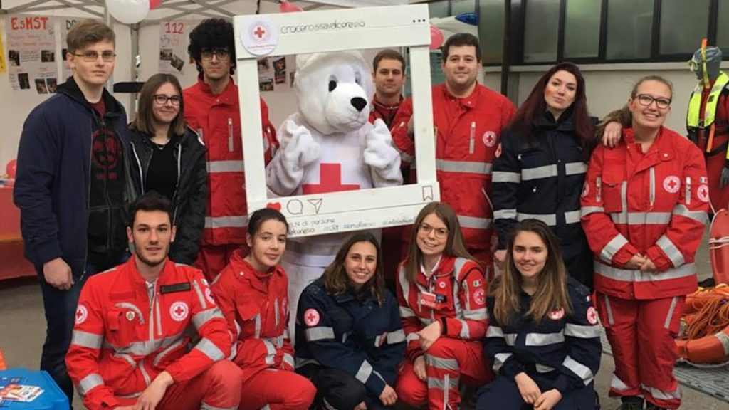 CRI Valceresio, porte aperte a chi vuole fare del bene