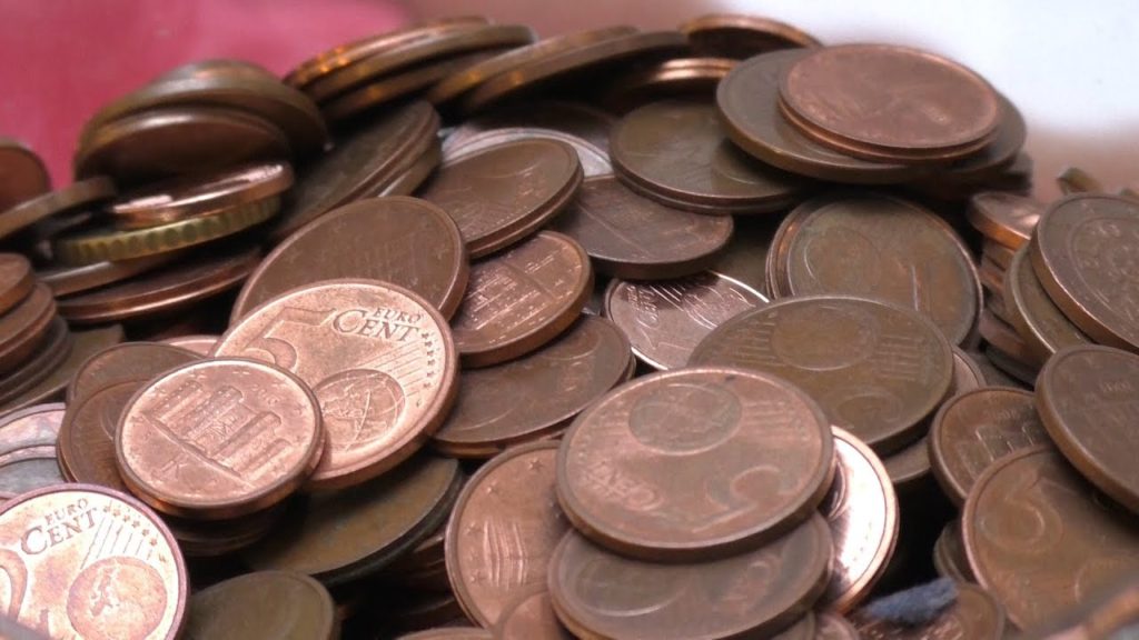 Monetine, nuova raccolta. Ma resta il nodo banche