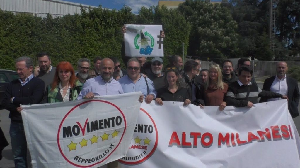 Bufera di arresti, Paragone: "Fase politica da incenerire"