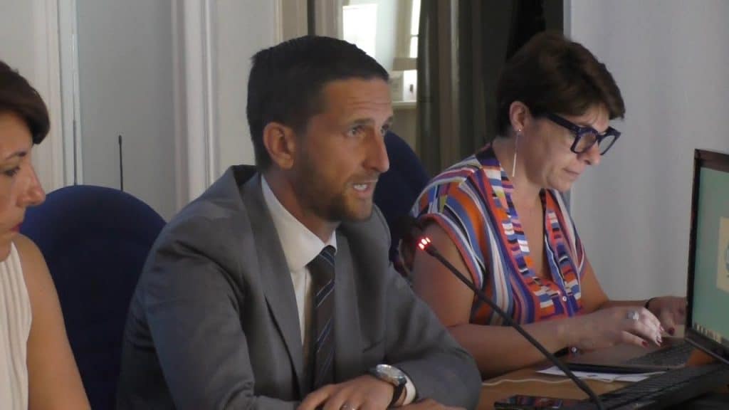 ALFA a Mazzucchelli: "Resta". E lui: "Dipende"