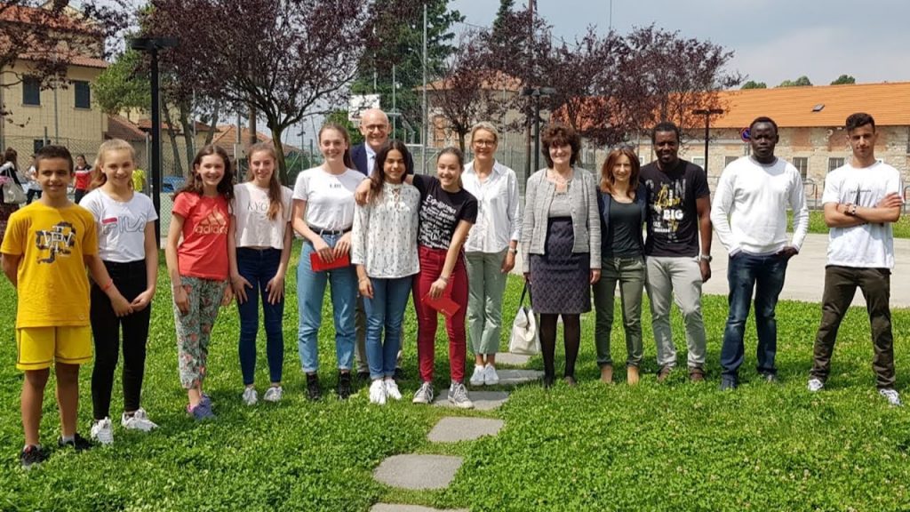 Migranti, Comerio fa scuola d'inclusione