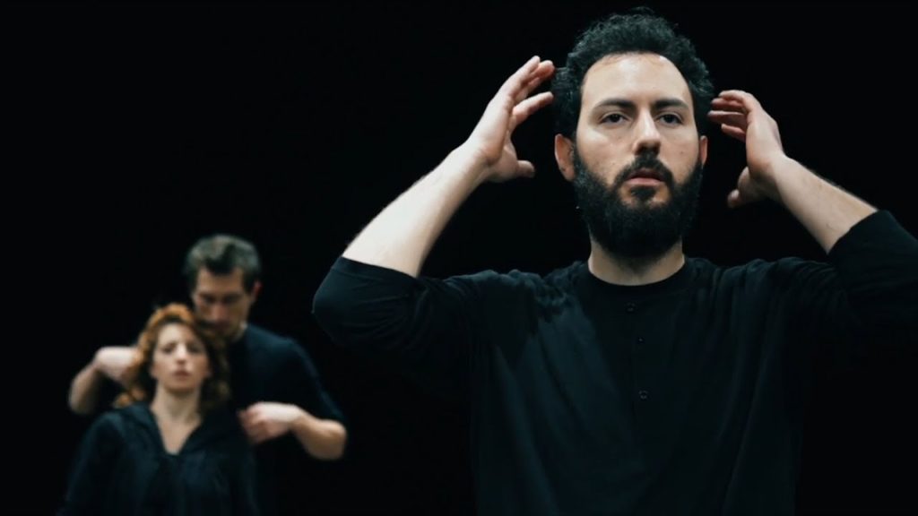 Teatro in LIS, arte (e scuola) del silenzio