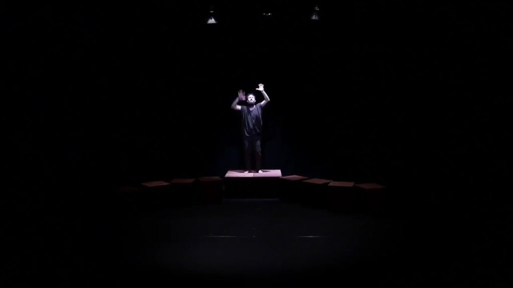 Silenzio in scena, il teatro che sa ancora stupire