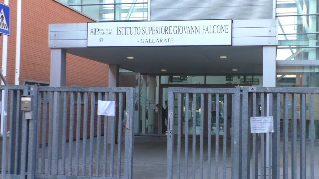 Istituto Falcone sul podio, contro il bullismo