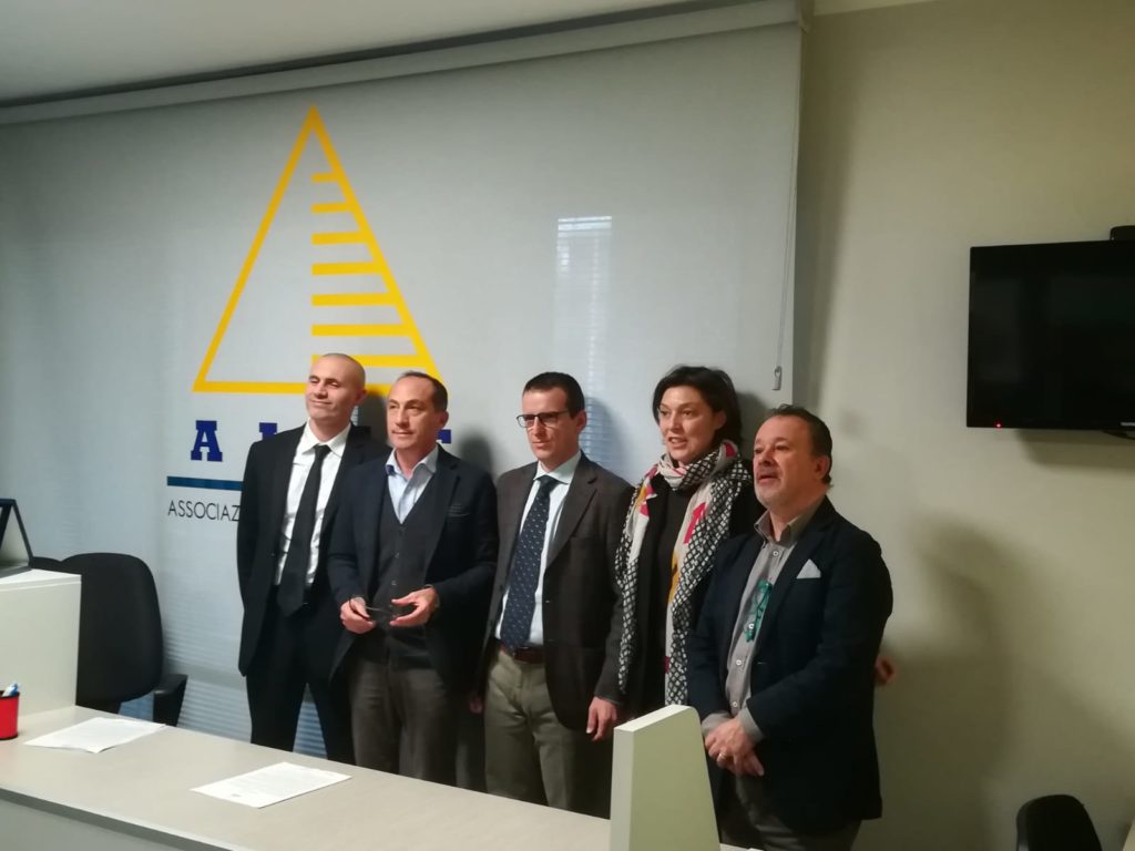 Piccolo Credito, Aime sostiene le imprese