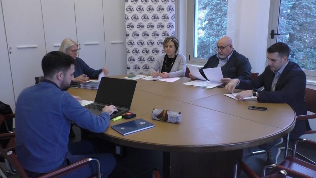 Indigestione burocratica. CNA: "Mangiamo pane e scartoffie"