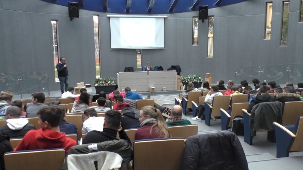 L'edilizia da imparare, il futuro è fatto di legno