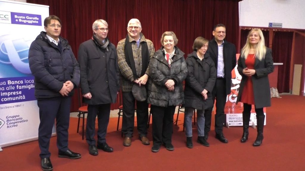 Tosca si è fatta la plastica