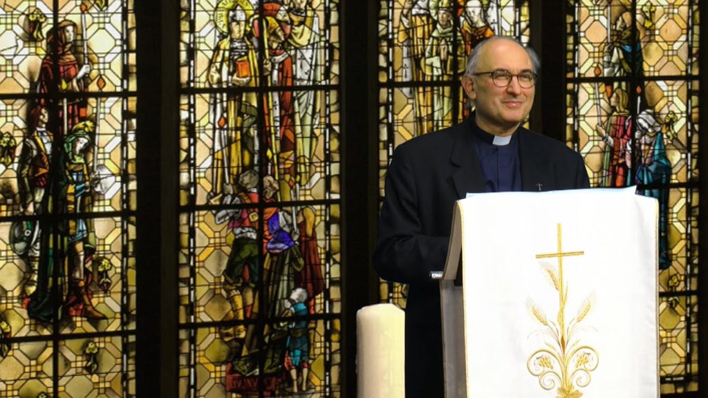 Causa di beatificazione. Don Oreste Benzi verso gli altari, chiusa la fase diocesana