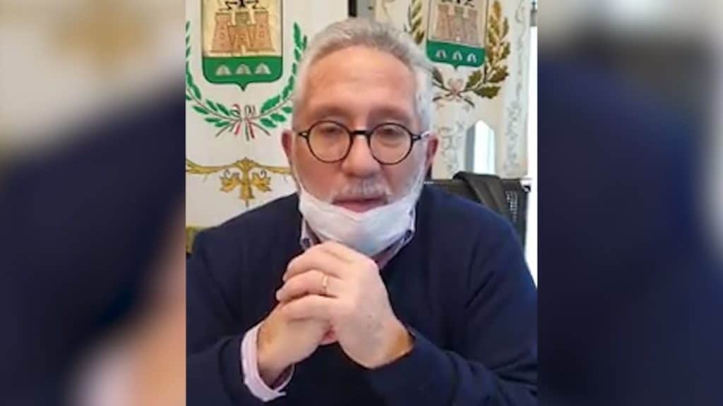 Colombo: "Troppi contagi, troppa gente in giro"