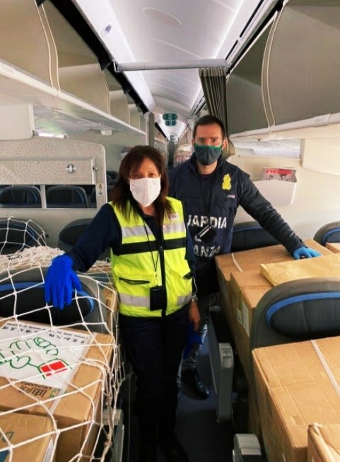 420 mila mascherine a Malpensa