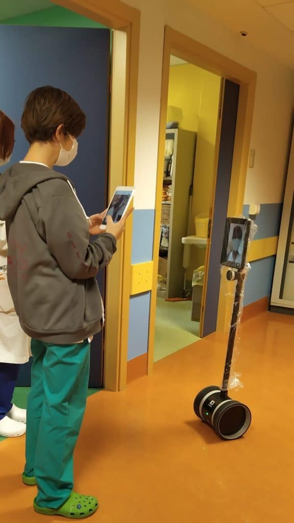 Un robot in reparto. Quando il rischio diventa "remoto"