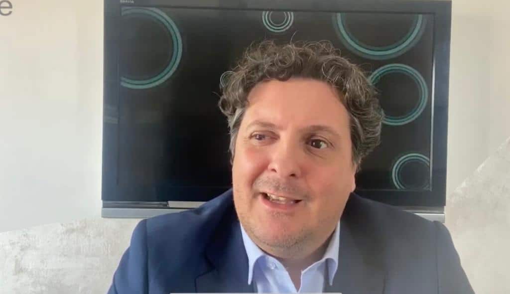 5G, Luino sempre più divisa