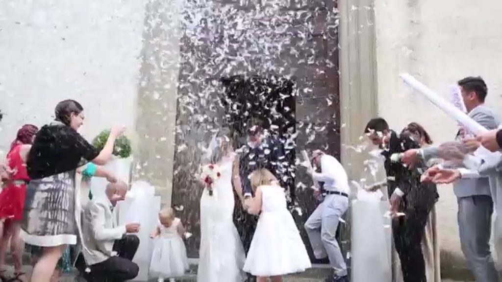 Matrimoni annullati, settore in ginocchio