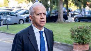 Addio Maroni, a Varese il Ministro Piantedosi