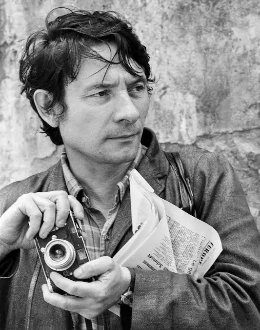 Milano: “La libertà e l’impegno” negli scatti di Dondero