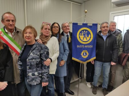 Busto: Inaugurata la mensa dei senzatetto della stazione