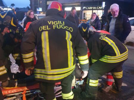 Varese: Sorpreso dal maltempo, cade per strada. Soccorso