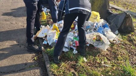 Cassano: Discariche a cielo aperto, Zaupa “Tremate zozzoni”