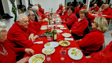 Varese: Croce Rossa, 240 iscritti alla cena solidale