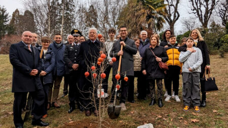 Varese: Villa Toeplitz saluta il Melograno della Speranza