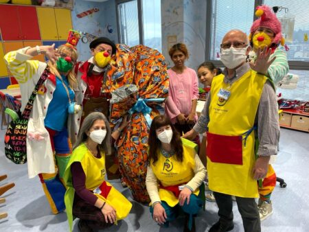 Varese: Pasqua in ospedale coi Clown del Sorriso