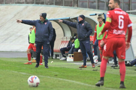 Calcio: Varese, squalifica di 4 giornate per Pacciarotti