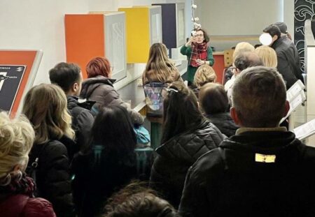 Busto: Dal Museo del tessile a Oriente sul tappeto magico