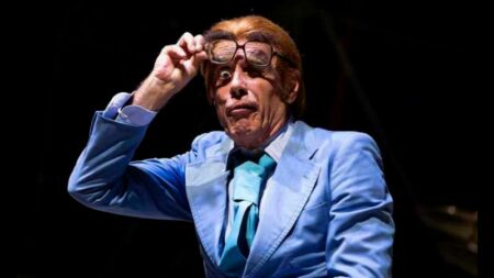 Gallarate: Al Condominio Teo Teocoli e la sua Doctorbeat band