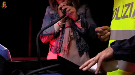 Varese: Codice Strada, giro di vite su alcol e telefonini