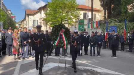 Varese: 25 Aprile con autorità e tanta gente comune