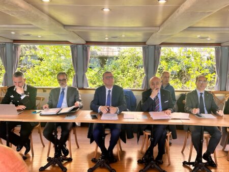 Campione: Incontro "galleggiante" per la sicurezza