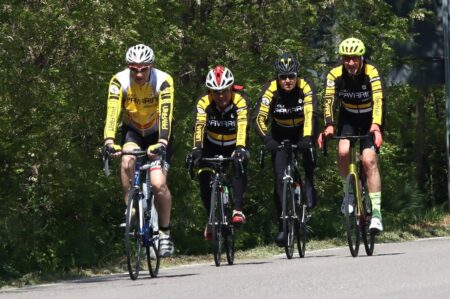 Varese: 22 cicloamatori stanno per raggiungere Roma