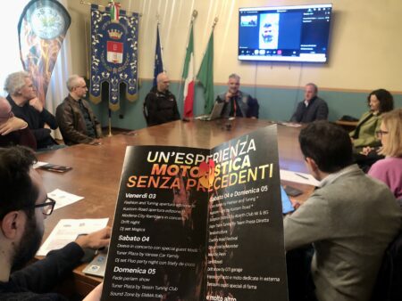 Busto: Kustom Road, Malpensafiere scalda i motori