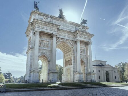 Milano: “Flora et Decora”, la bellezza all'Arco della Pace