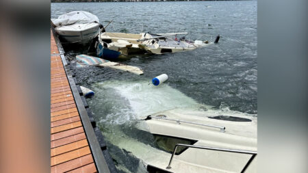 Brusimpiano: Vento a 90kmh, quattro barche affondate