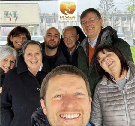 Busto: Pasqua in galera per La Valle di Ezechiele