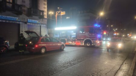 Varese: Incendio in un box di viale Valganna