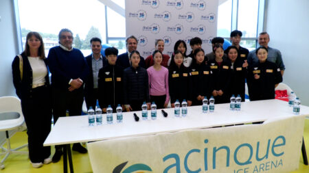 Varese: La nazionale coreana pattina all’Acinque Ice Arena