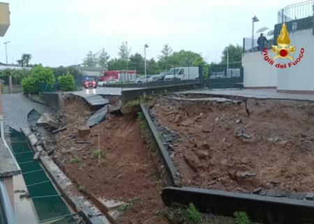 Monza: Frana auto sommerse, 3 famiglie evacuate